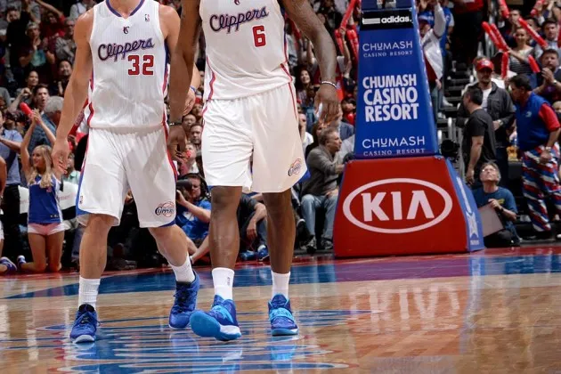 Corporate Sponsors End Ties to the Clippers