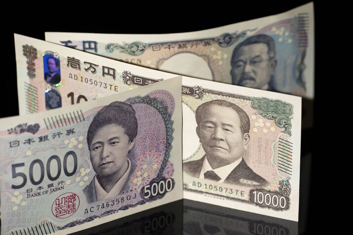 Yen Banknotes as Japanese Currency Slumps Further