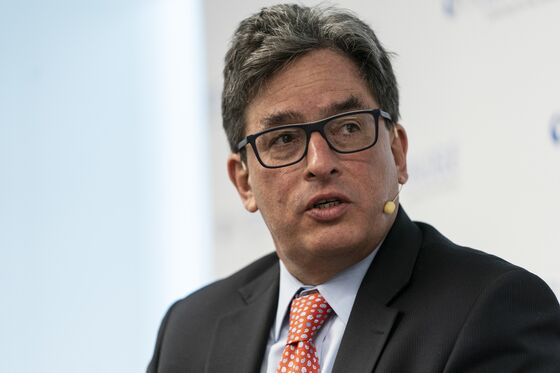 Colombia Ex-Finance Chief Who Quit Amid Riots Now Central Banker