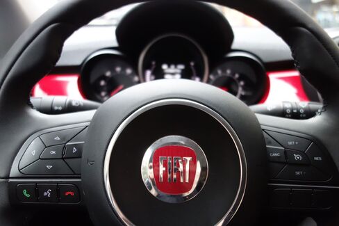 The 500X comes with a small instrument cluster at the front and is heavily branded with Fiat badging throughout.