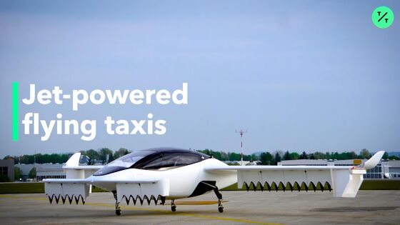 Lilium Joins Forces With Porsche’s Battery Maker for Flying Taxi