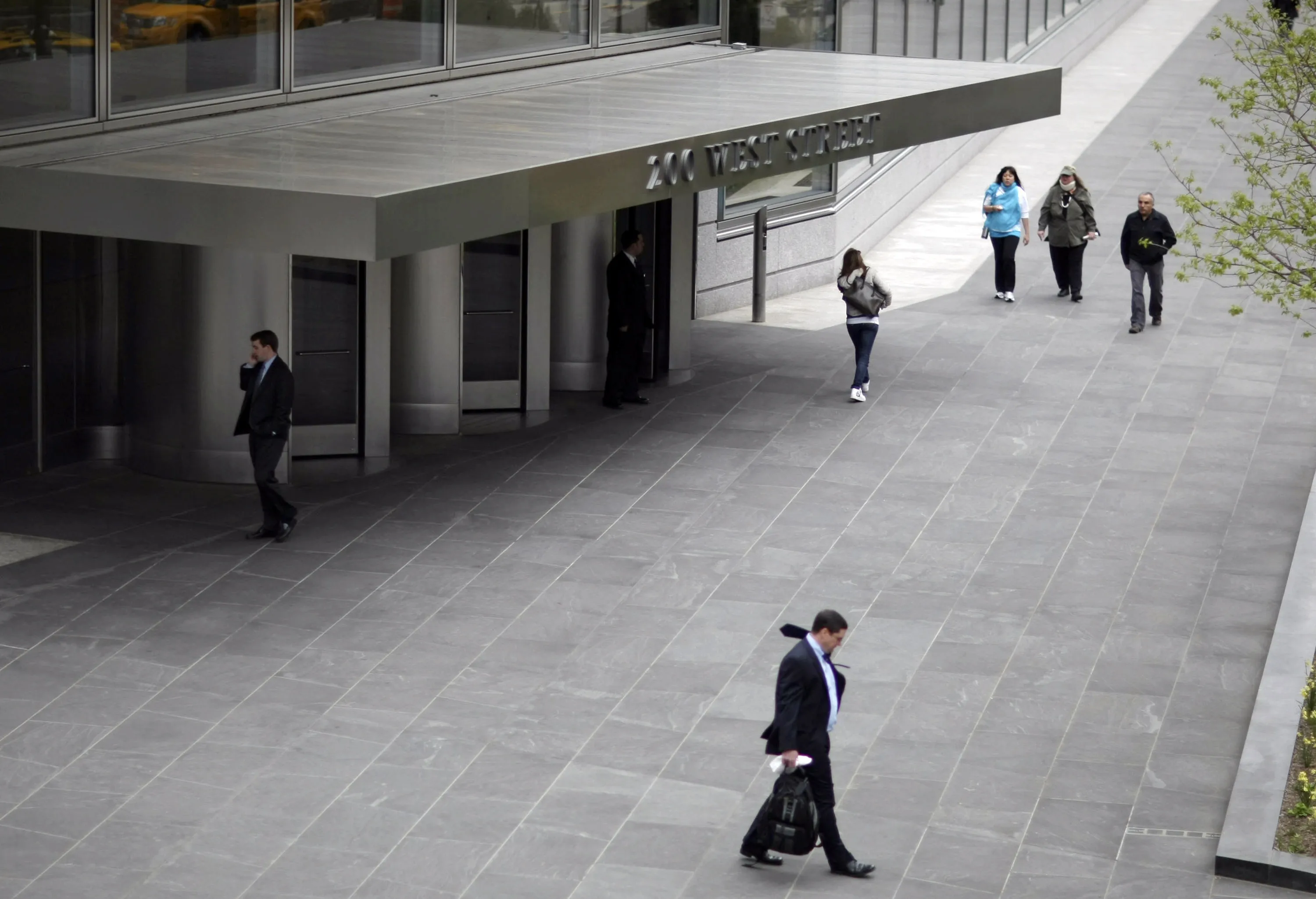 The global headquarters of Goldman Sachs is located in New York City.

