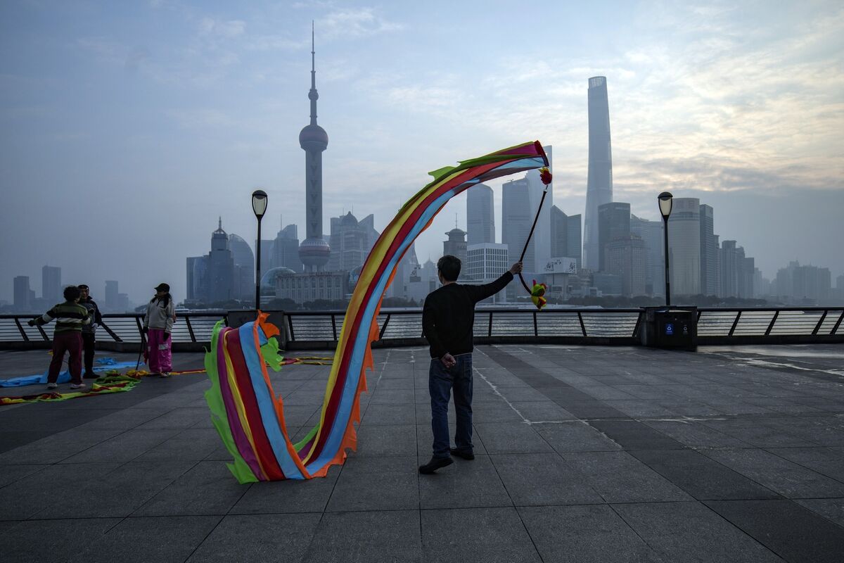 China Signals Online-Platform Policy Balancing Growth, Oversight