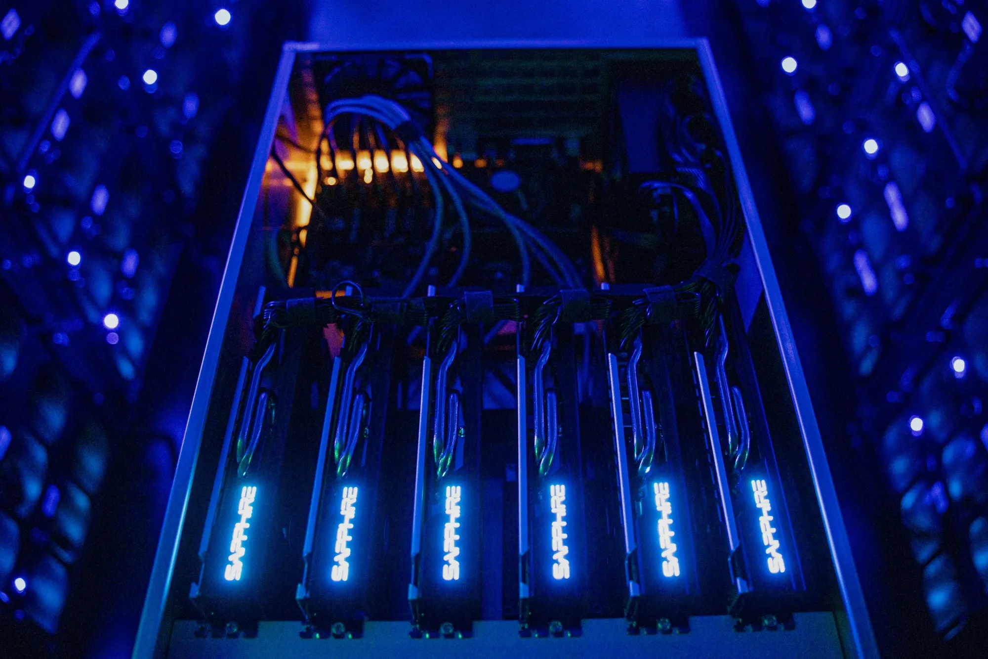 Nigeria Central Bank Orders Cryptocurrency Accounts to Close - Bloomberg