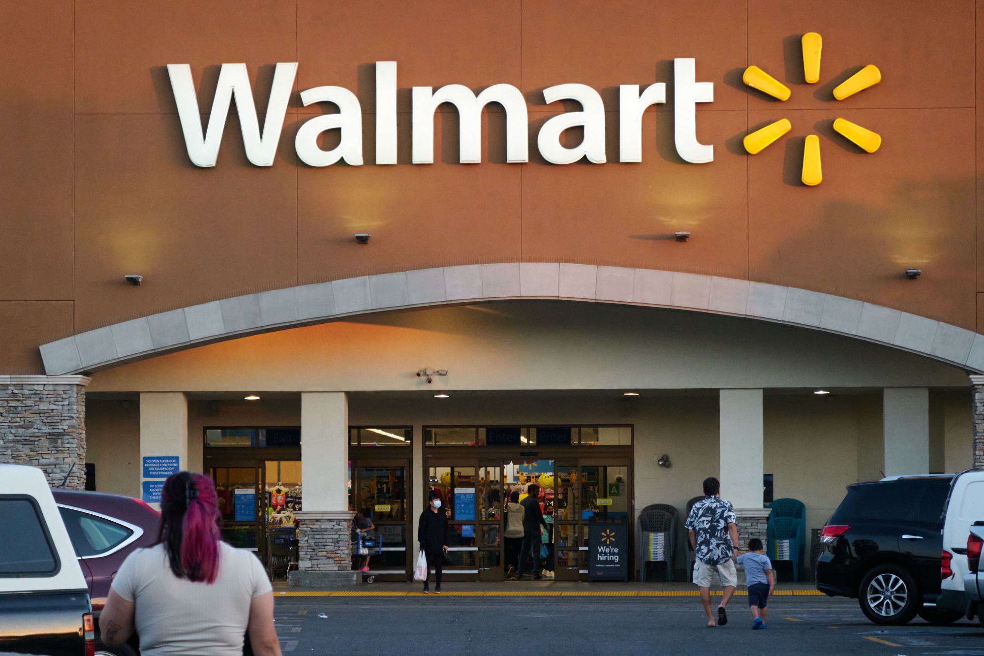 City council calls on Walmart to address safety concerns