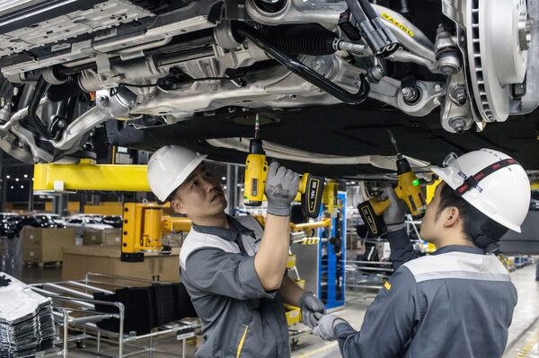 Vietnam's Richest Man Pham Nhat Vuong Bets $2 Billion to Sell Cars to Americans