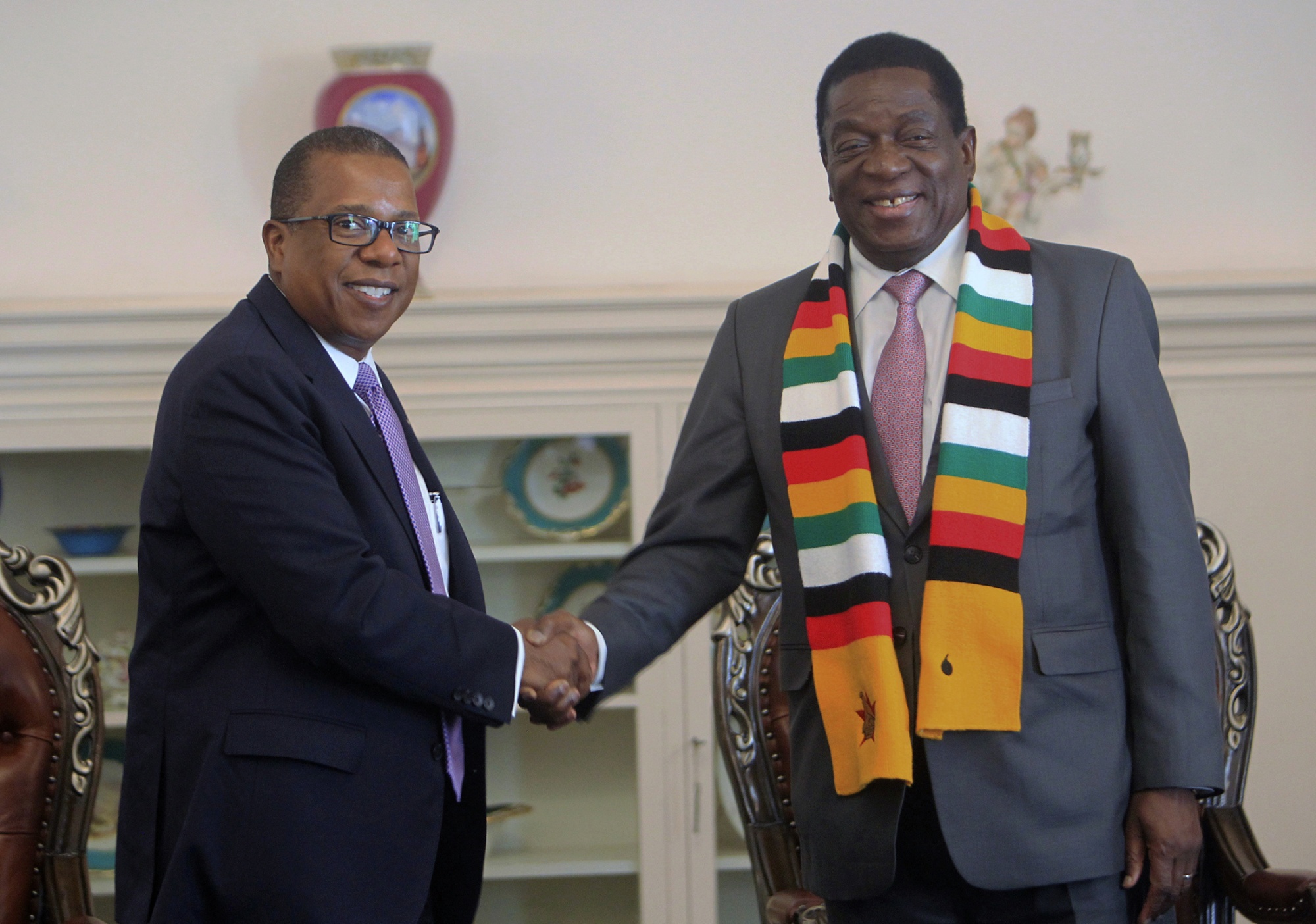 U.S. Summons Zimbabwe Ambassador to Explain ‘Thug’ Comment - Bloomberg