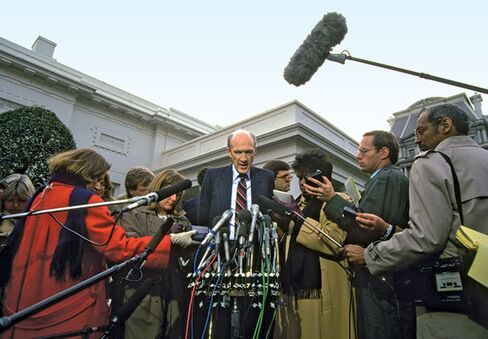 Simpson outside the White House in 1991