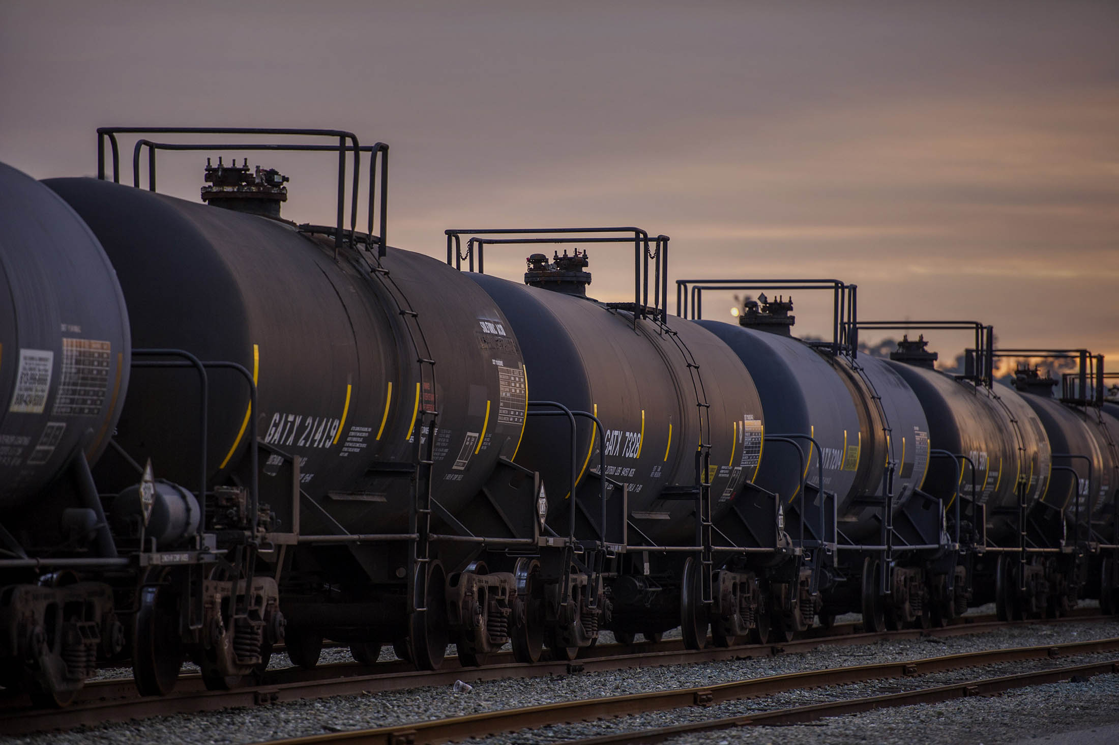 'Bomb Train' Terminal Suits Seen Slowing U.S. Oil Independence