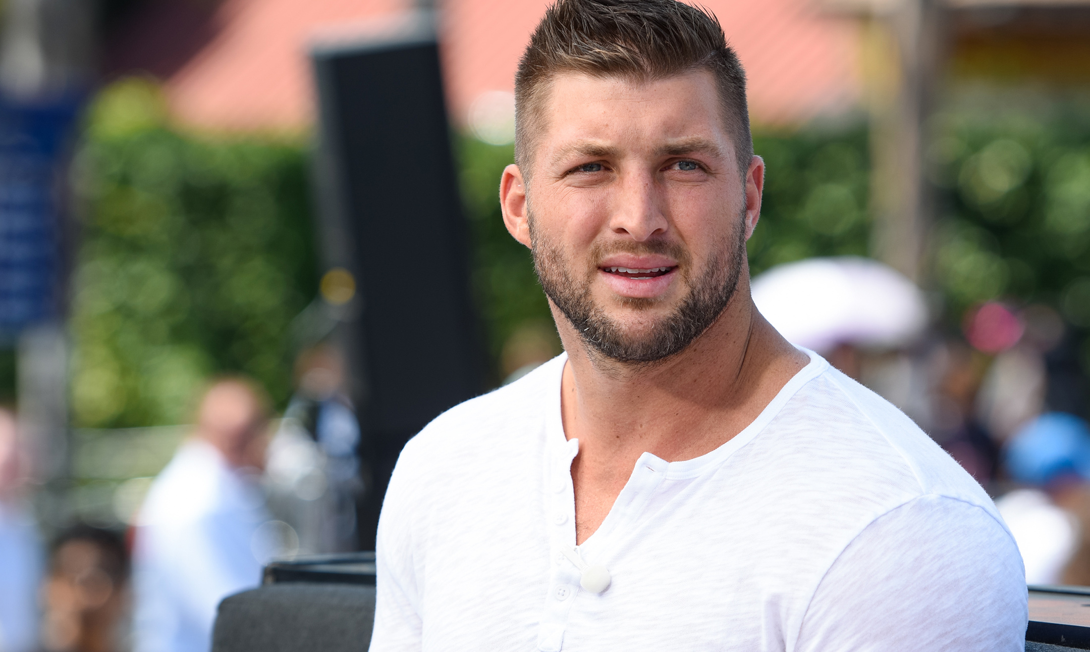 Mets sign Tim Tebow to Minor League contract