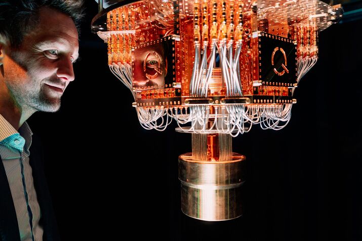 The Dream of Quantum Computing Is Both Dead and Alive