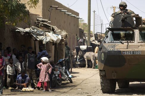 UN’s Ban Recommends Putting Up to 11,200 Peacekeepers in Mali