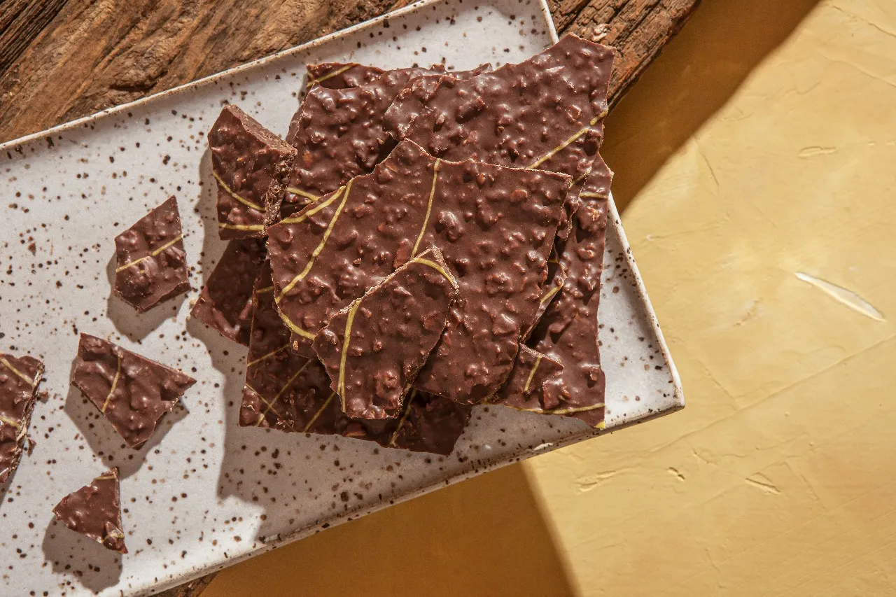 Dengo’s chocolate feature fruit from the Amazon rainforest; a bar goes for about $14.&nbsp;