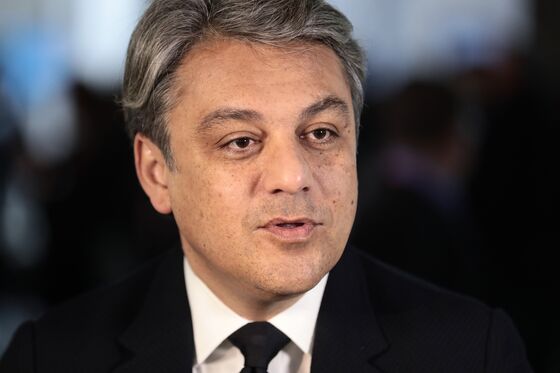 Renault Names De Meo CEO in Push to Move Beyond Ghosn Era