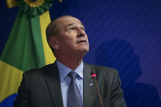 Brazil Defense Minister Urges Less Dependence on Medical Imports