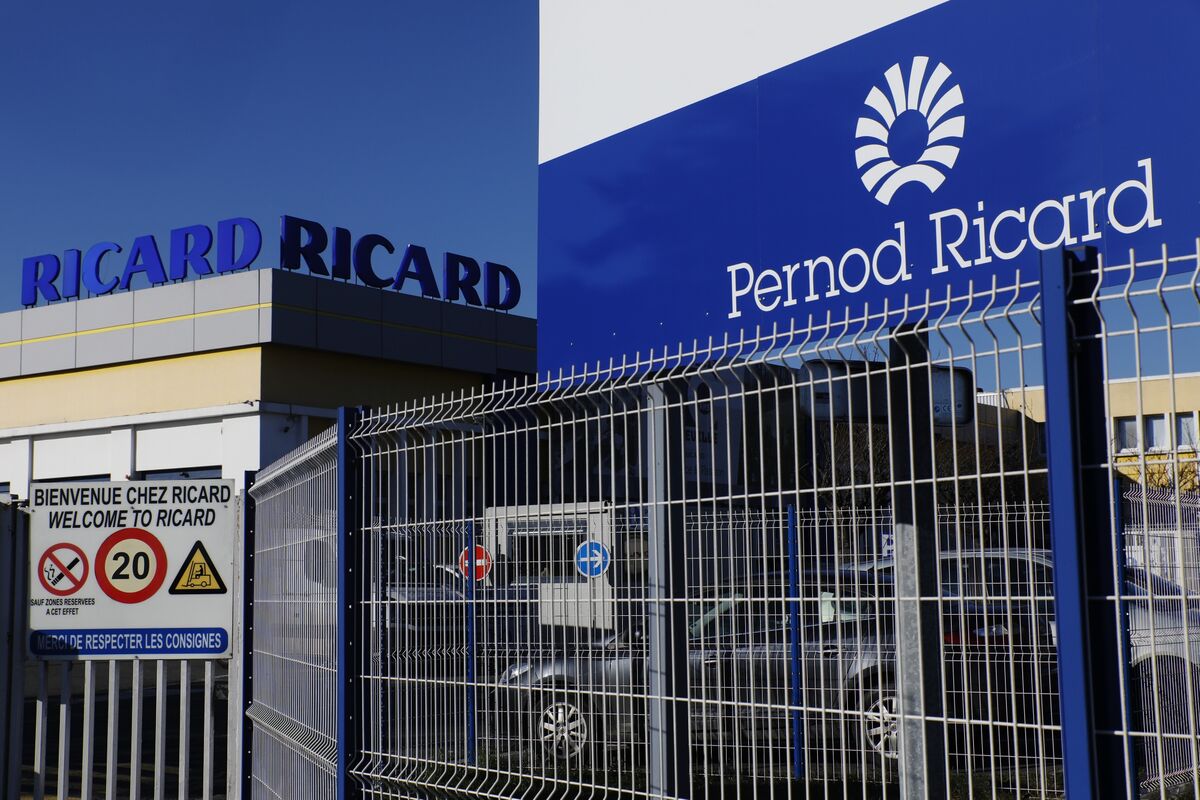 ⚫️ BLOOMBERG: Pernod Ricard: vendite deludono le attese per calo domanda in Cina e eccesso di scorte negli USA