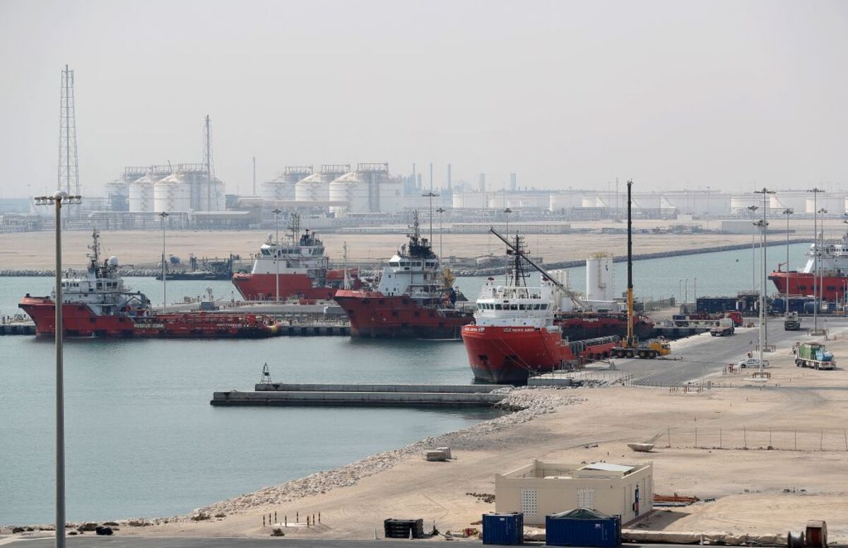 Qatar capta US$ 3 bilhões em títulos em meio à pressão sobre receitas de gás