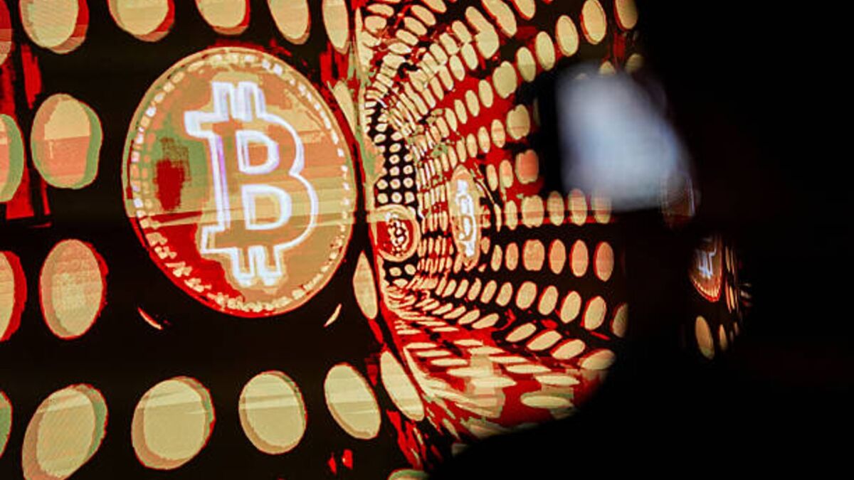 Bitcoin Hits 15-Month Low, Wiping Out Billions in Value