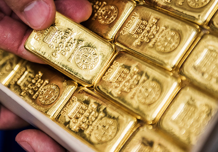 Gold Suffers Worst Run Since October as Slide Below $1,200 Looms