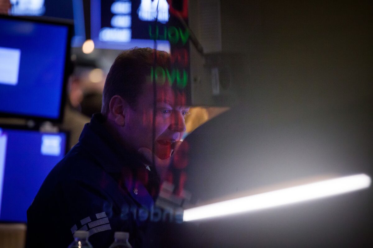 Clo Machine Wall Street Games the CLO Machine to Stay Ahead of Downturn - Bloomberg