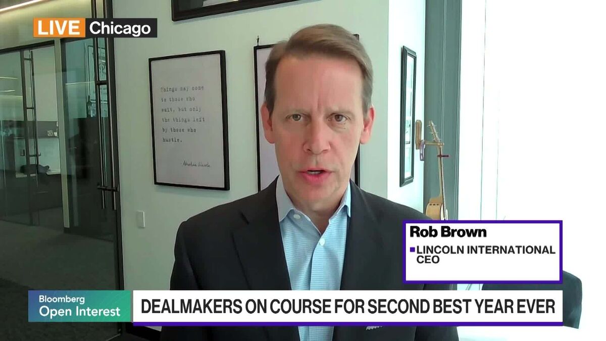 ⚫️ BLOOMBERG: Gli investment banker si riprendono nel 2025: quasi 4 trilioni di dollari in operazioni e prospettive positive per il settore