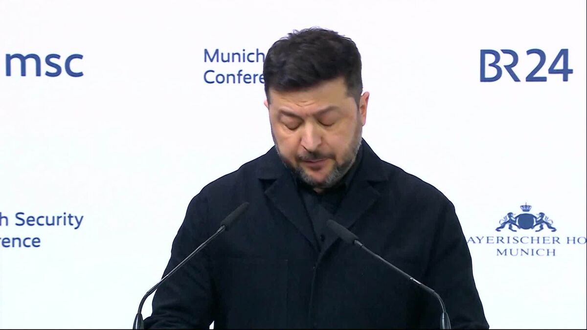 Zelenskiy Says He Cannot Imagine Putin Without War