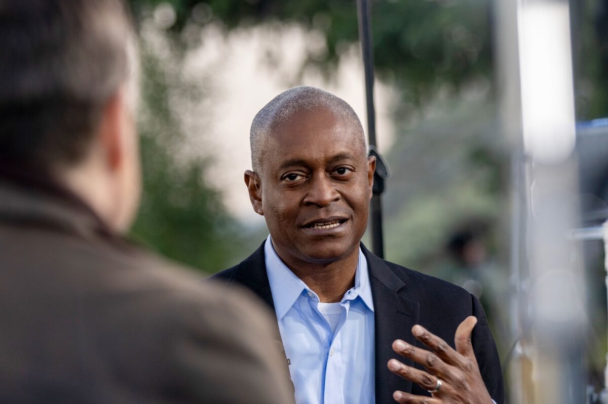 Fed’s Bostic Still Sees One 2025 Rate Cut But Watching Labor