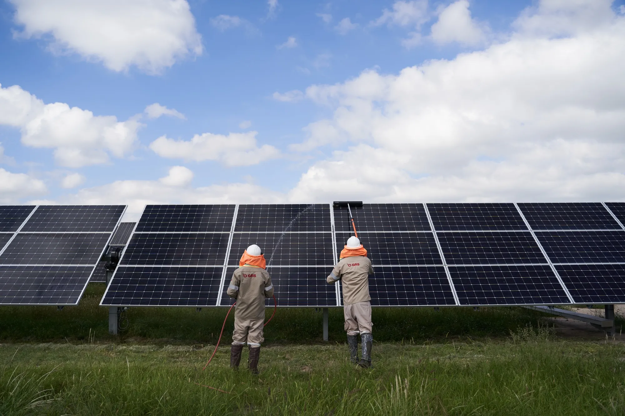 Workers clean photovoltaic panels at the Salsipuedes solar plant in Villa de Arista, Mexico, on Friday, Oct. 8. President&nbsp;Andres Manuel Lopez Obrador's plan to change the constitution to give control of the electricity market to state utility CFE would destroy Mexico's clean energy advances, according to a joint statement from the country’s wind and solar associations.