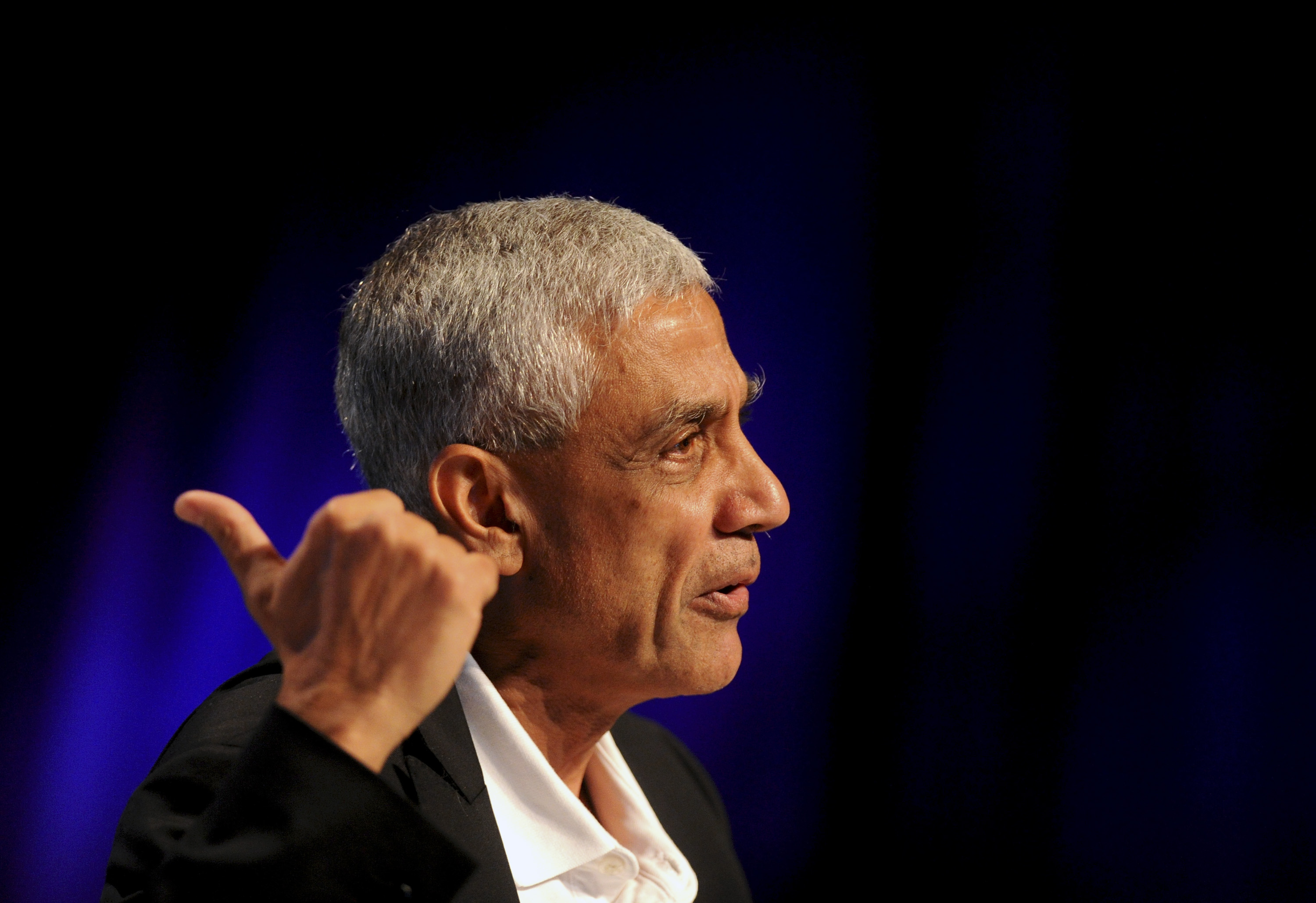 Billionaire Takes Fight Over California Beach to the Supreme Court