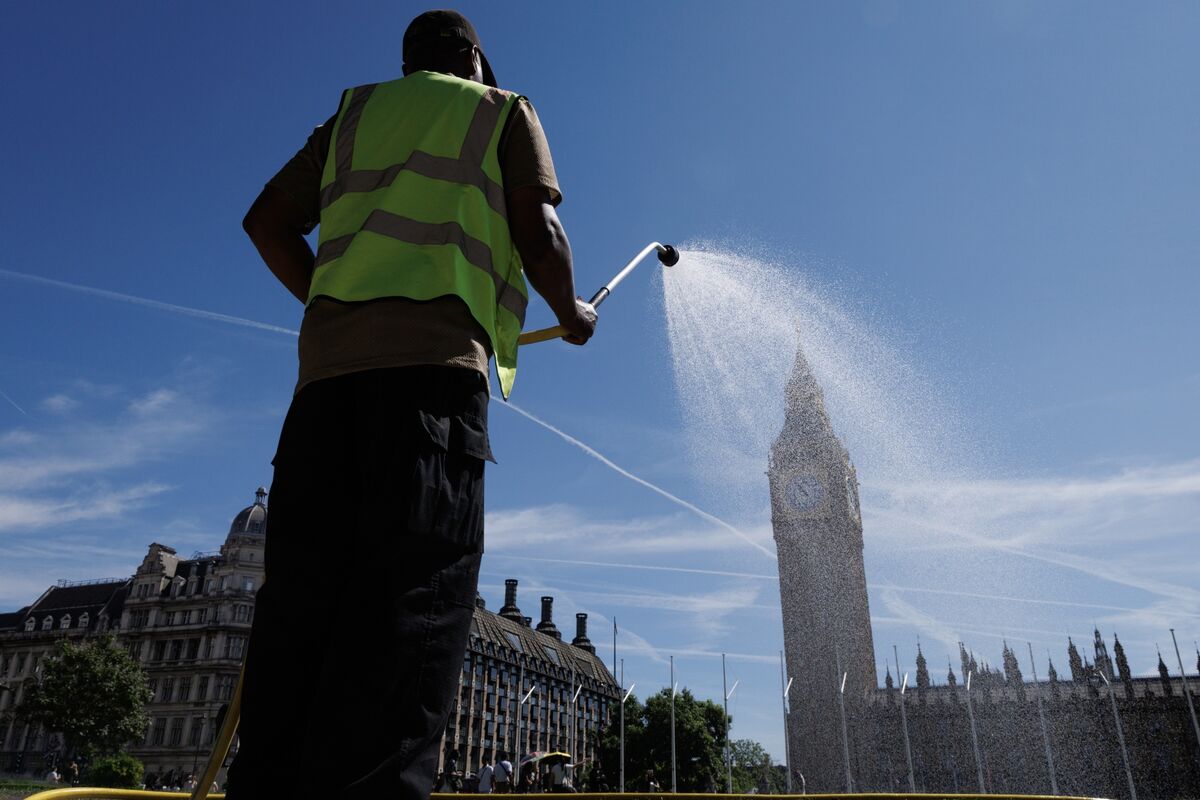 Heat Waves May Have Led to Over 2,700 Deaths in England and Wales