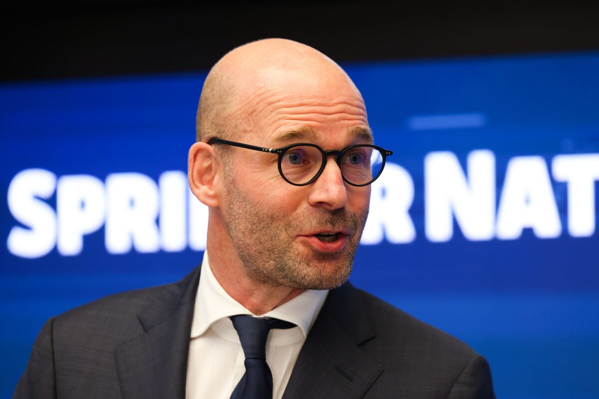 assets.bwbx.io image