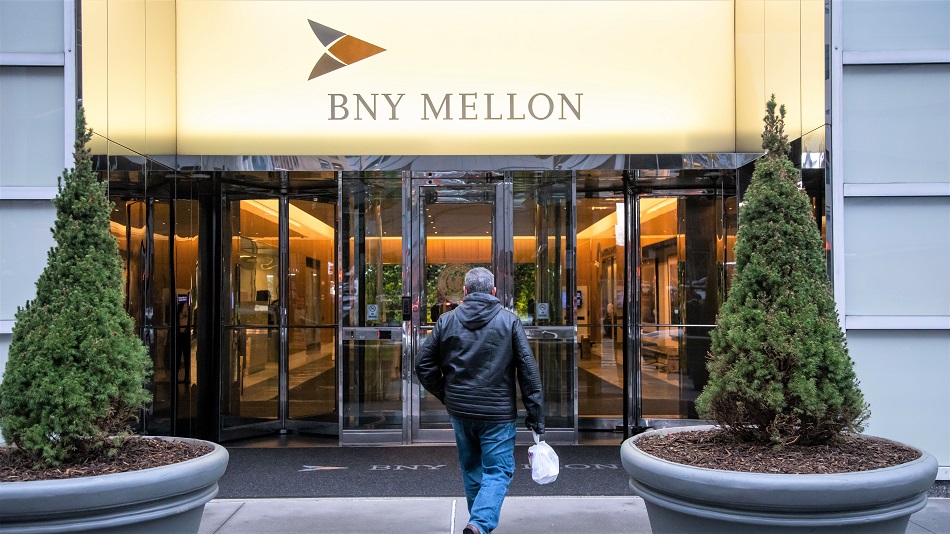 Watch BNY Mellon CEO Says This Chapter of Bank Turmoil Is Resolved