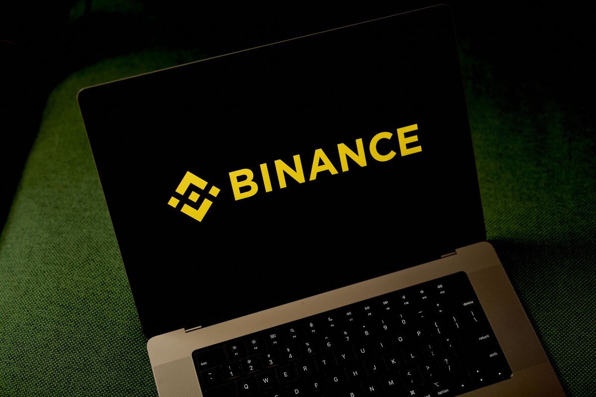 Senators Seek Probe of Trump-Binance Crypto Ties