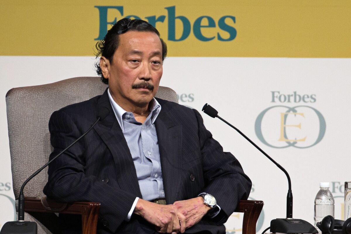 Malaysian Tycoon Vincent Tan Cuts Berjaya Stake in Asset Sales