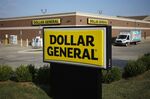 Signage at a Dollar General store in Crestwood, Kentucky, U.S., on Thursday, Aug. 12, 2021. Dollar General is planning to expand into Mexico.&nbsp;