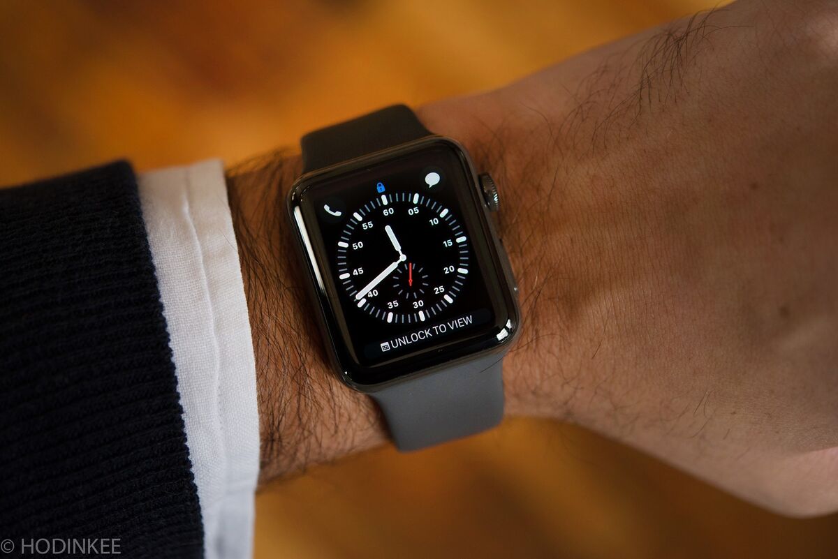 Apple's Watch Is Smarter, but My Casio Keeps Getting the Job Done - The New  York Times
