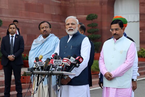 Modi’s Budget Falls Short as Focus Shifts to RBI Meeting