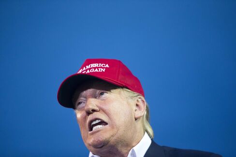 “This is beautiful, this is beautiful,” Trump told rallygoers.