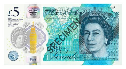 The front of the new plastic £5 note.