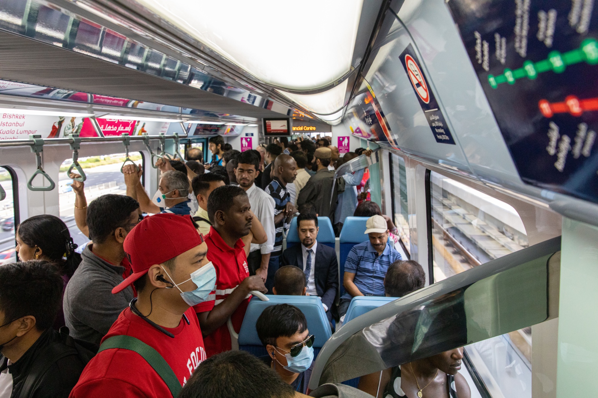What to Know About UAE's Shift to a Monday-Friday Working Week - Bloomberg