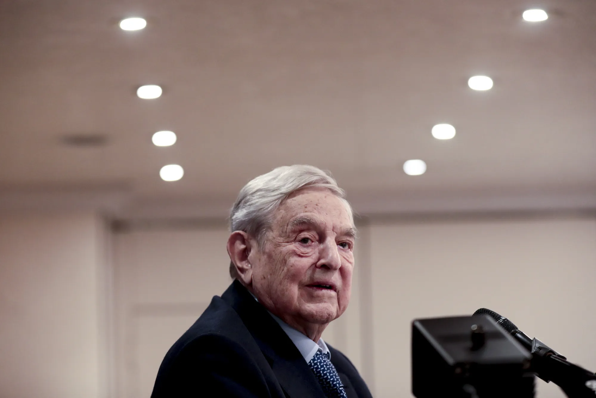George Soros Prepares to Trade Cryptocurrencies - Bloomberg