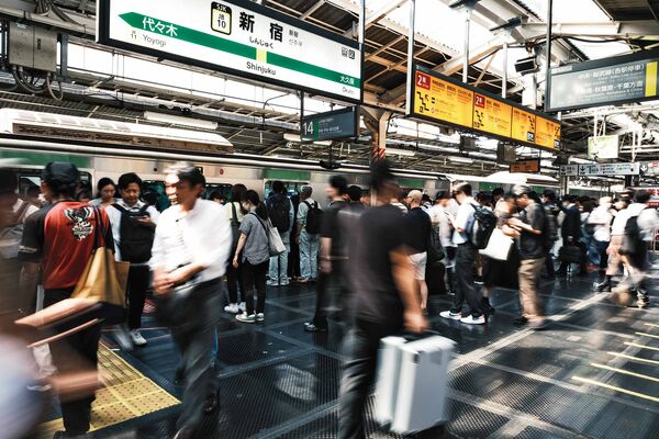 Markets Magazine_Pursuits_01