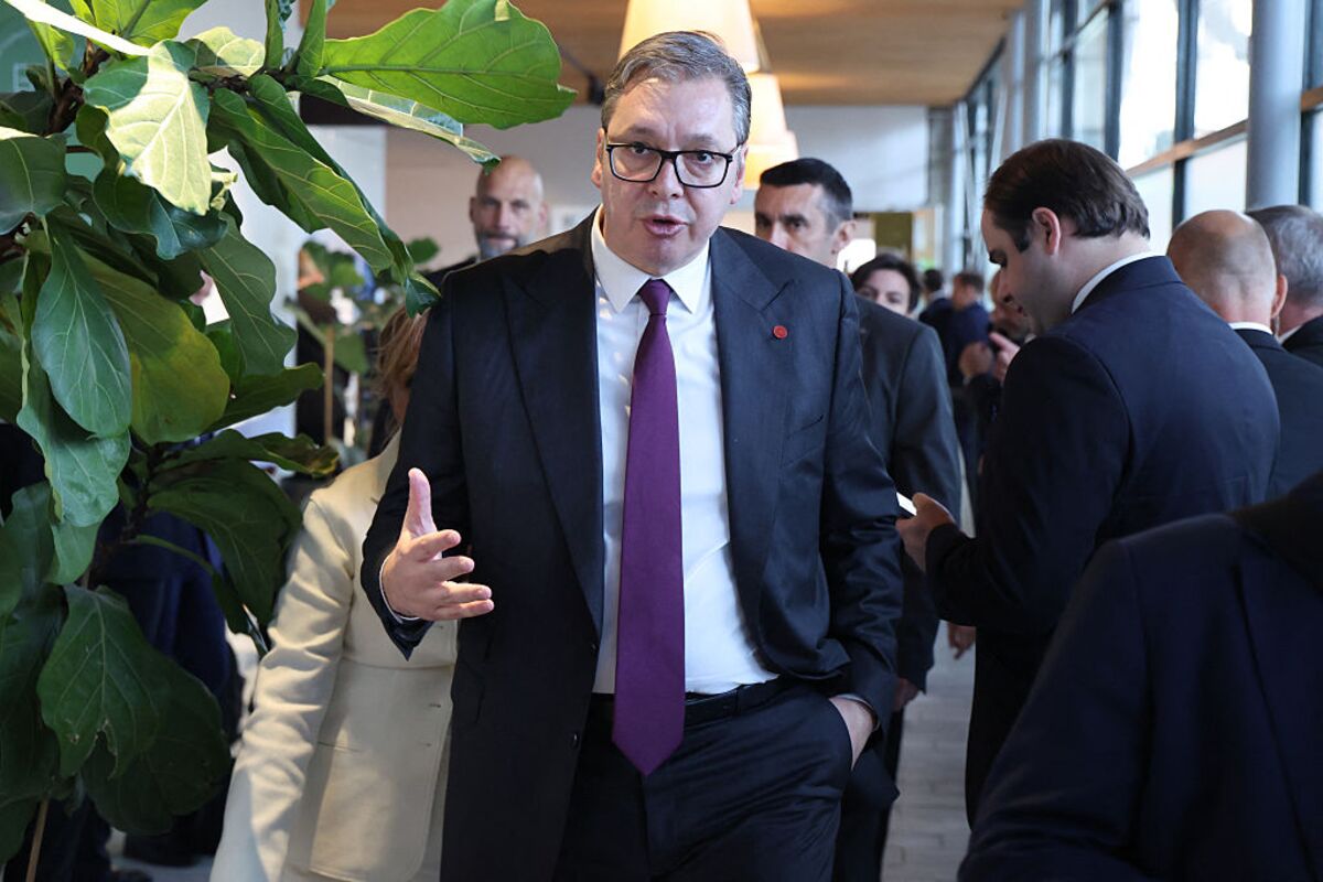 Vucic ‘Disappointed’ as Russia Offers Serbia Short-Term Gas Deal
