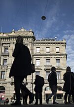 Pedestrians pass by the front of the Credit Suisse Group AG headquarters in Zurich, Switzerland, on Thursday, Nov. 2, 2017.&nbsp;