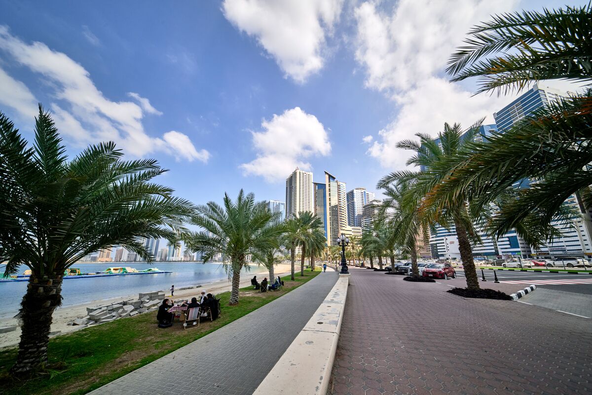 Dubai Neighbor Sharjah Seeks Debut Yuan Loan as China Ties Grow