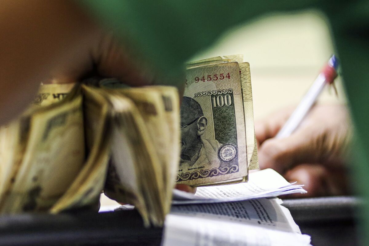 India's $16 Billion Election Has An Illegal Cash Problem - Bloomberg