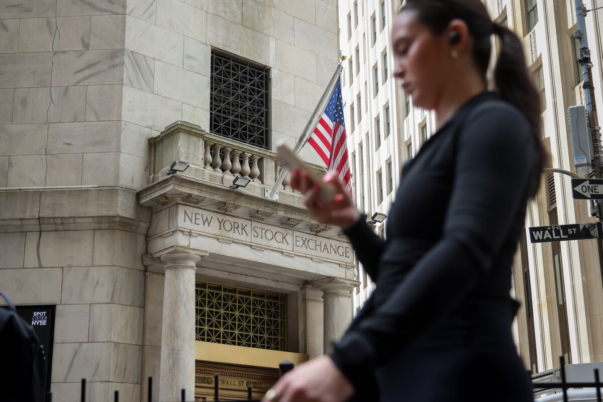 🟪"Settore Retail in Crescita: L'Accordo USA-Cina Fa Volare le Azioni di Five Below e Lululemon"