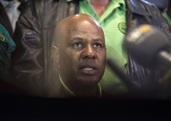 South Africa's AMCU Calls All Mines to Join Sibanye Strike