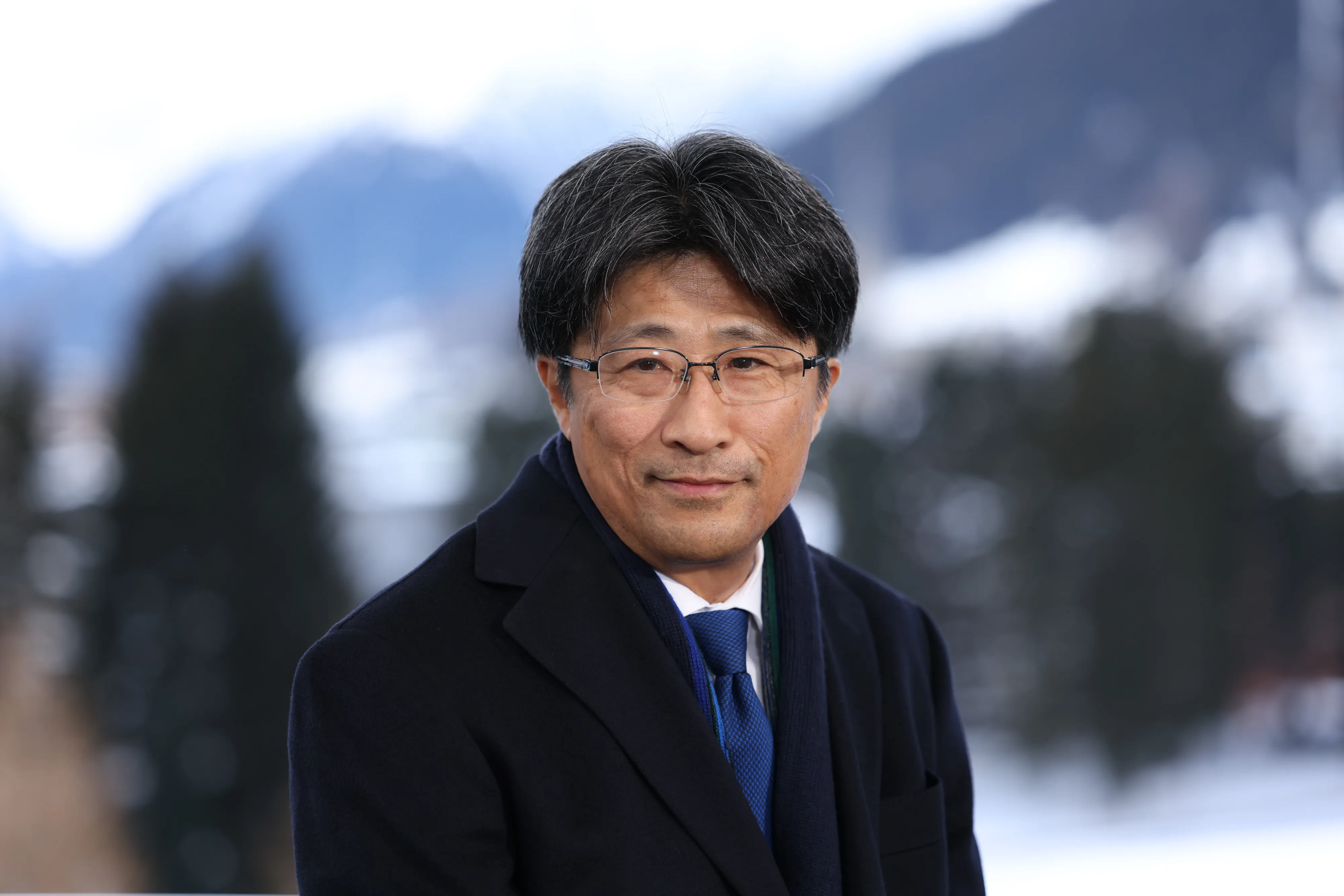 みずほフィナンシャルグループ、4年後に純利益1兆円達成目指す