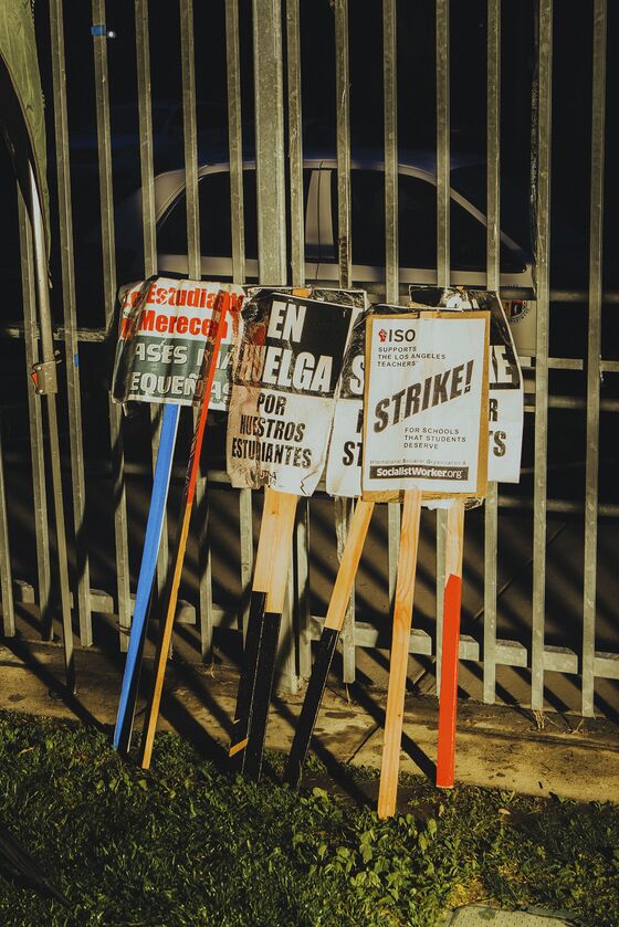 Los Angeles Teachers Strike for Higher Wages and Smaller Classes